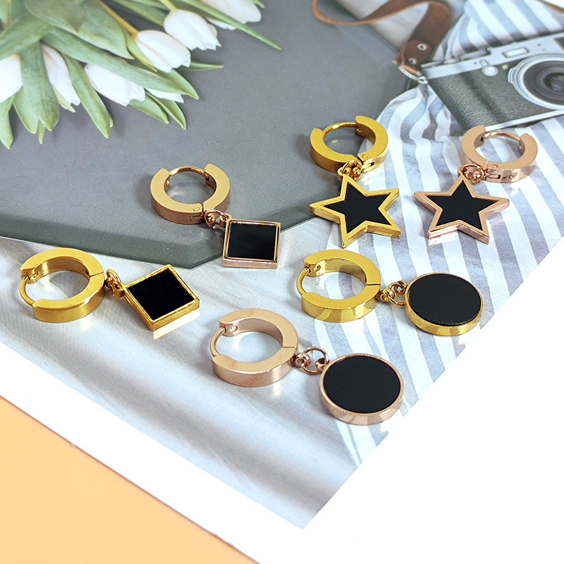 Korean style niche design fashionable rose gold 18K gold titanium steel non-fading earrings women's simple temperament earrings