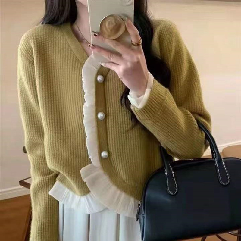 Fashionable fungus edge stitching design sweater for women 2022 spring new style cardigan v-neck jacket short top