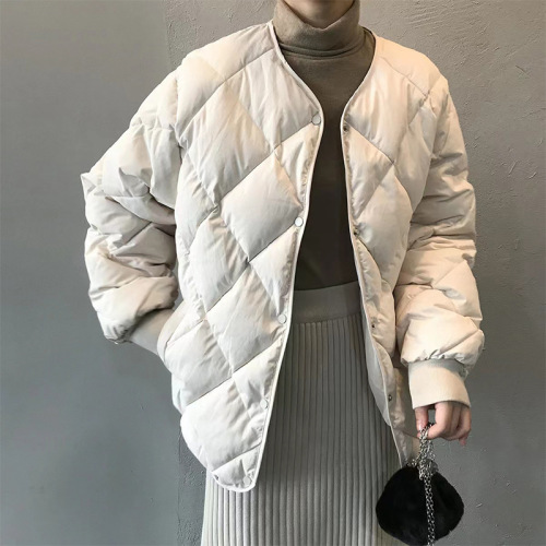  new autumn and winter down-padded jackets for women, short Hong Kong-style rhombus plaid light-weight cotton coats, loose cotton-padded jackets