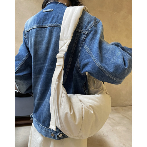 Spring new Korean style cotton and linen texture crossbody shoulder dumpling bag fashionable pleated design filled cotton crescent bag for women