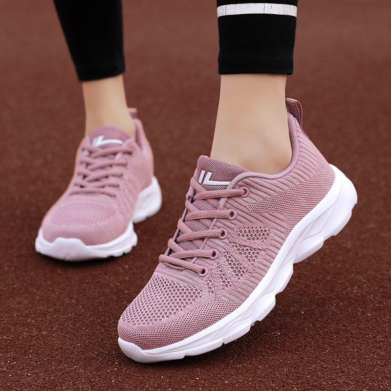 Spring new style fly-knit flat-soled sports and casual shoes Korean version versatile lace-up women's shoes large size 35-41 cross-border shoes