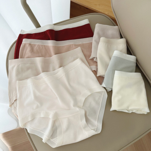 8393 Chongbao Breast-like cashmere cream brushed warm autumn and winter new style mid-waist and hip-covering women's underwear