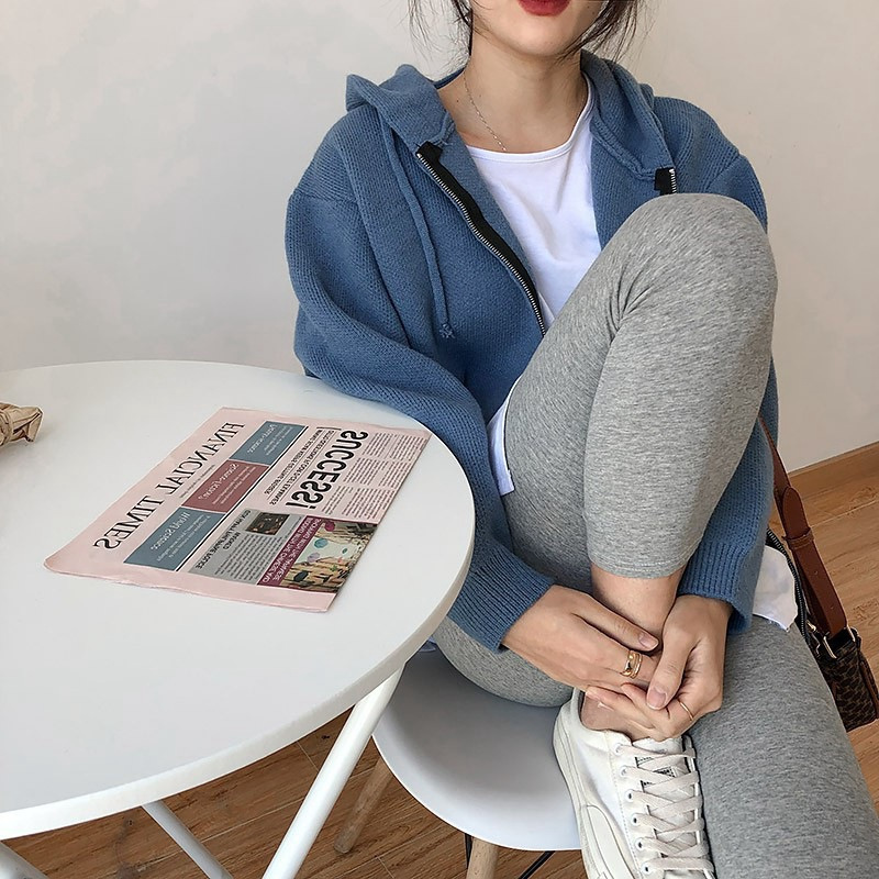 Hooded knitted jacket for women 2023 autumn and winter new Korean version student loose outer wear lazy sweater short knitted sweater