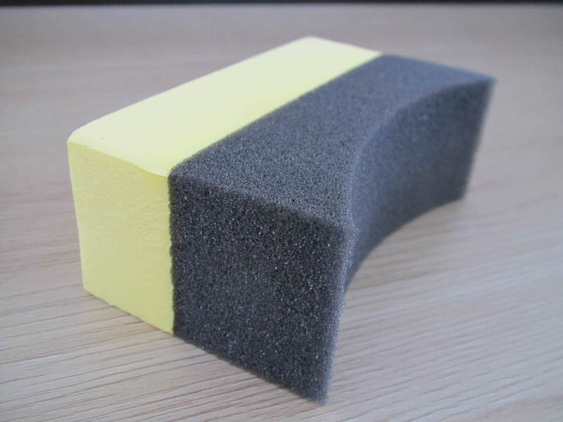 Car wheel hub cleaning corner wipe curved EVA waxing beauty tire sponge wipe cleaning car wash brush