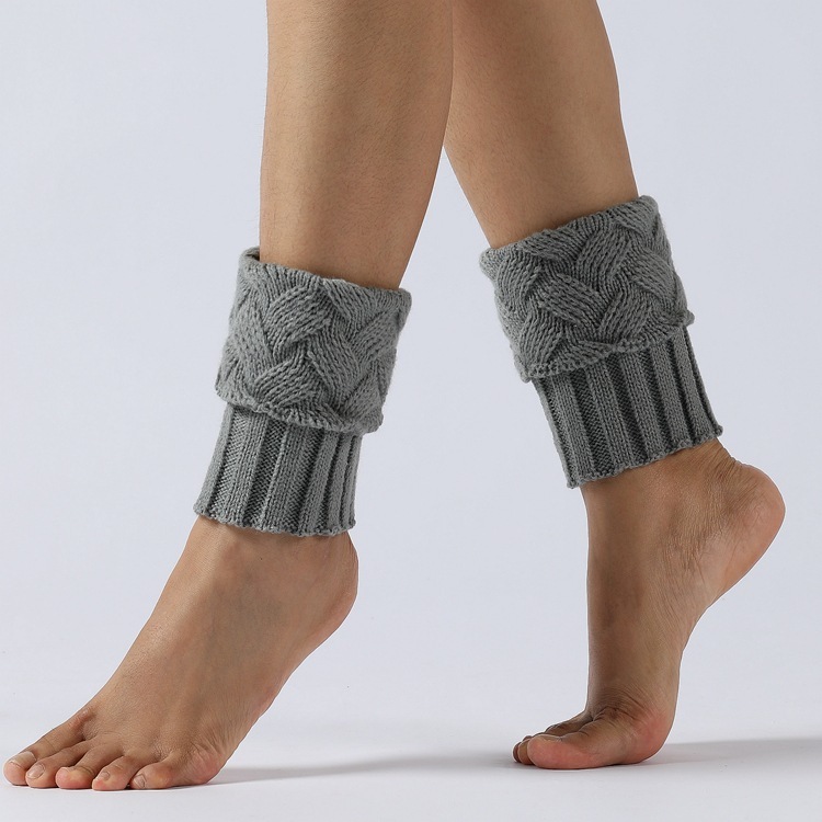 Amazon knitted socks warm leggings autumn and winter boot covers wool socks warm foot covers mat knitted European and American socks