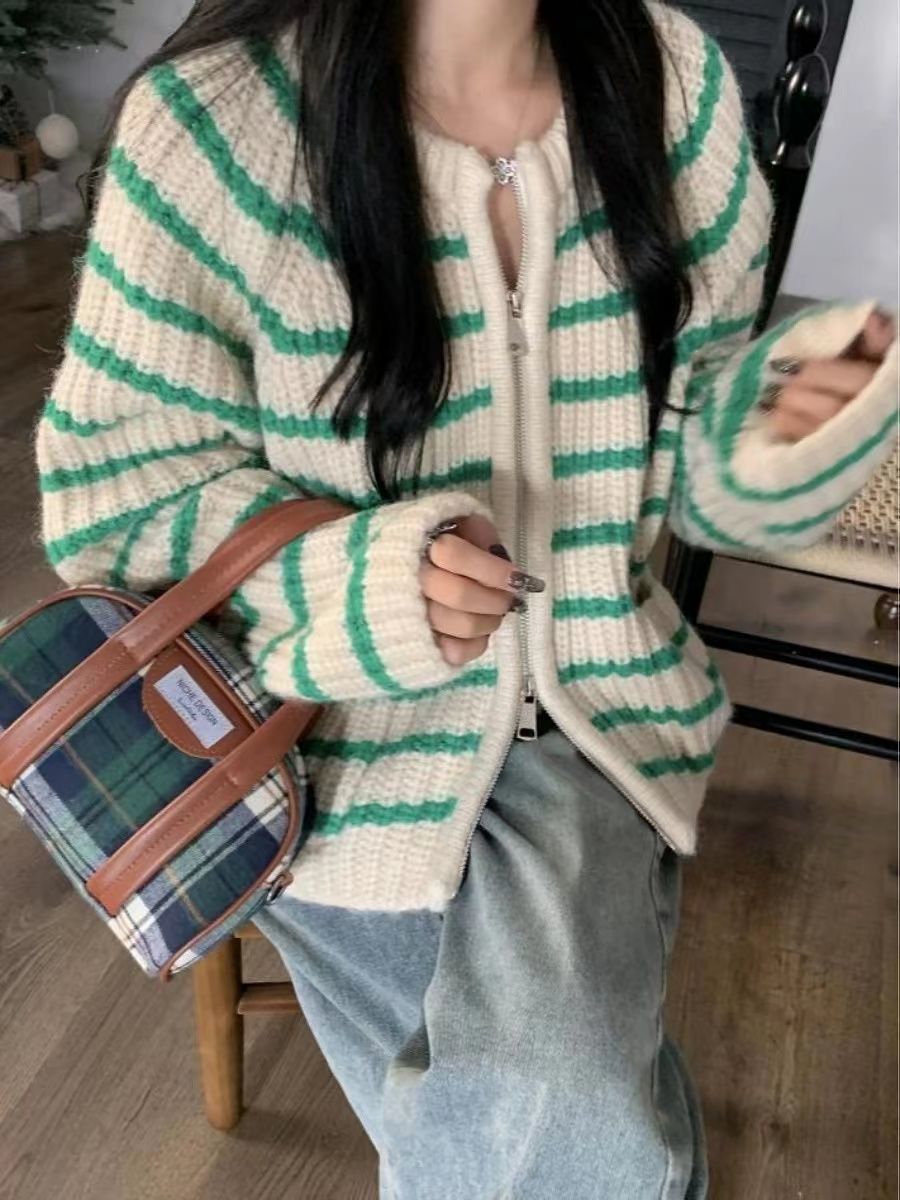 French retro lazy style round neck soft waxy striped sweater coat for women autumn and winter high-end loose slim knitted cardigan
