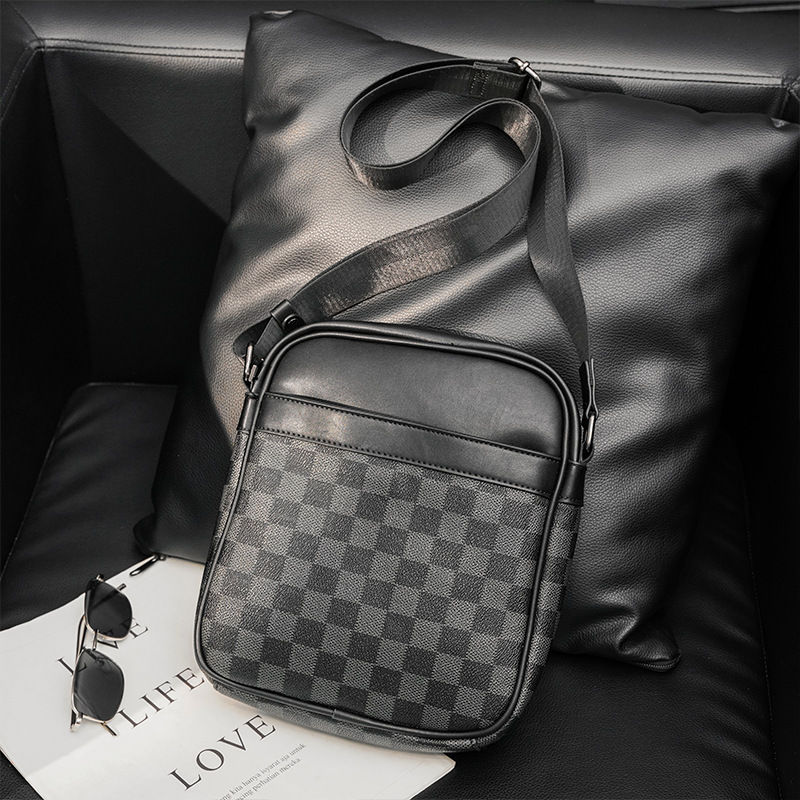 2024 Wholesale Business Shoulder Bag New Men's Bag Plaid Crossbody Bag Fashion Casual Pocket Bag Trendy Small Backpack