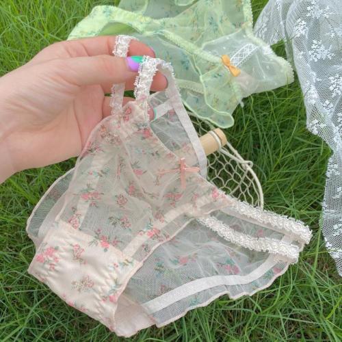 First Love Edition Small Floral Japanese Pastoral Fresh Mesh Panties Women's Low Waist Strap Breathable Cotton Crotch Lace Briefs