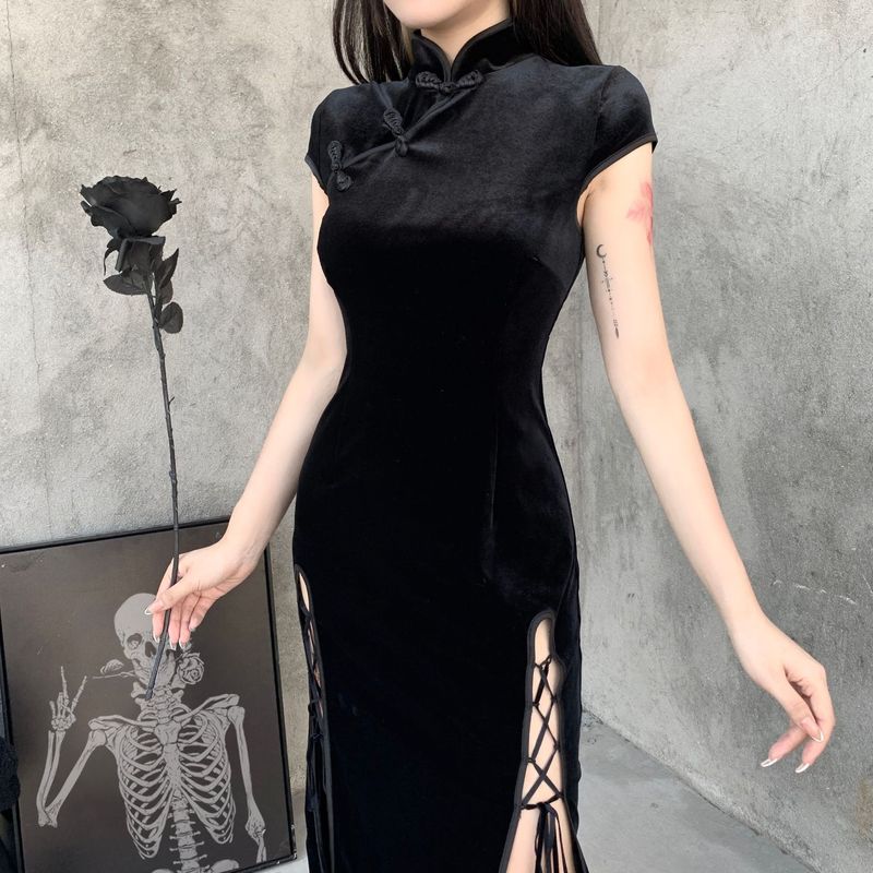 21495 pure black retro national style cheongsam women ins summer 2023 new slit temperament slim and beautiful dress