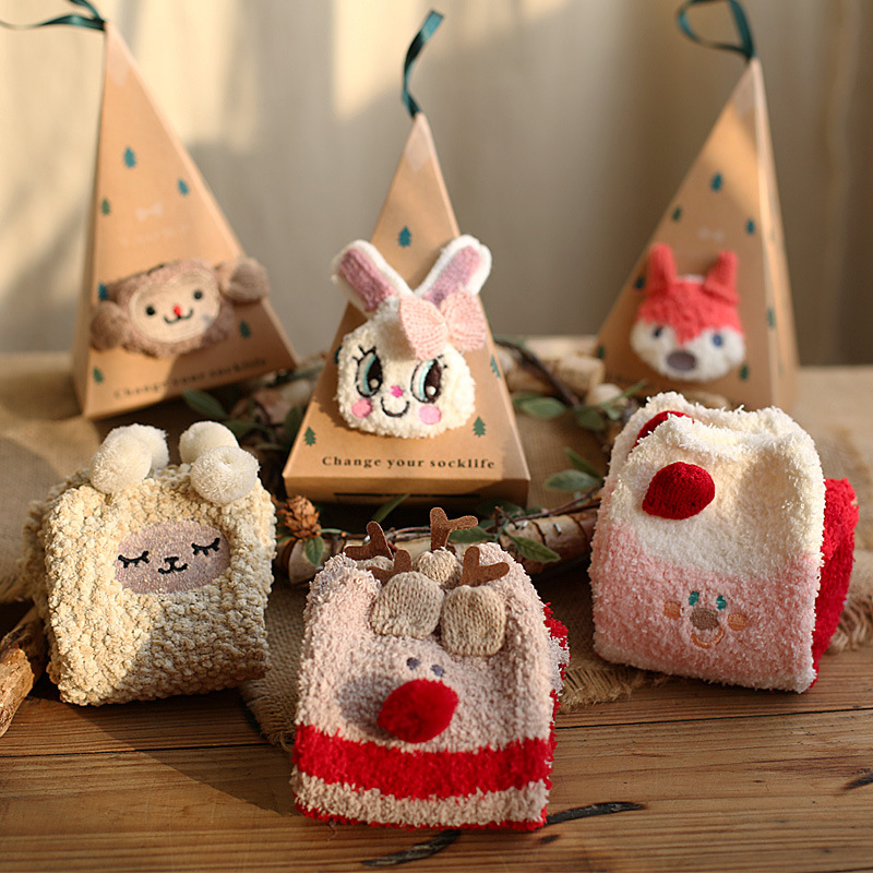 Winter coral velvet women's socks three-dimensional cartoon terry socks thickened Christmas socks Japanese floor socks