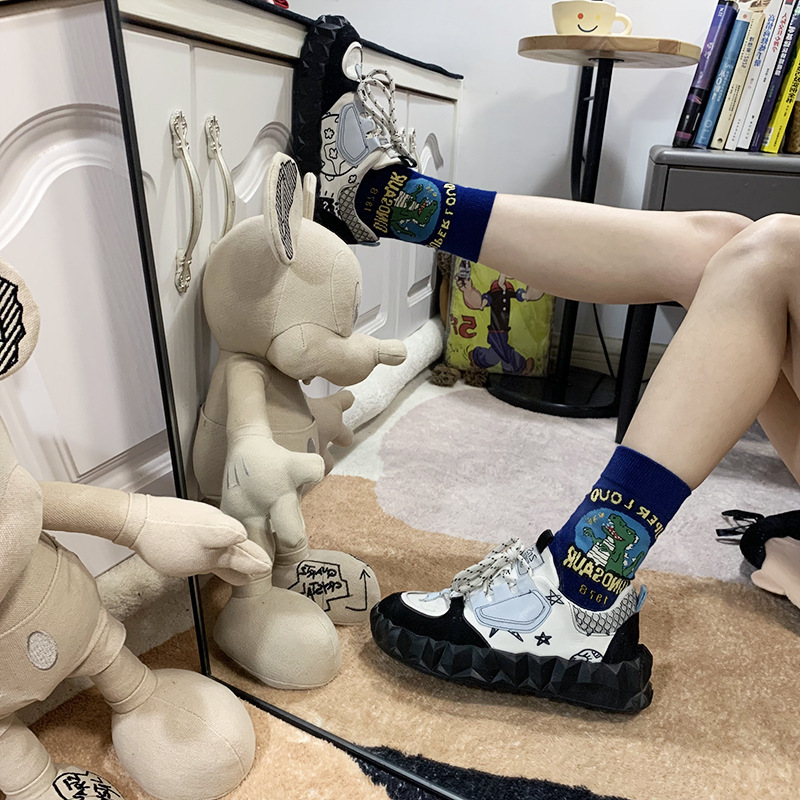 Socks for women summer ins American cartoon men's socks Japanese fashion breathable cotton socks retro casual mid-calf socks for women