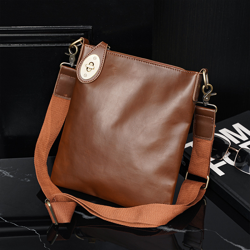 Free agent wholesale new Korean fashion shoulder bag men's simple retro leather crossbody bag trendy men's bag