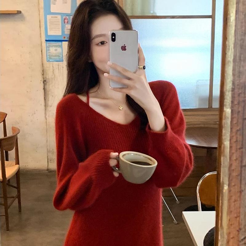 Red sweater women's spring 2024 new high-end loose mid-length lantern sleeve New Year's knitted dress