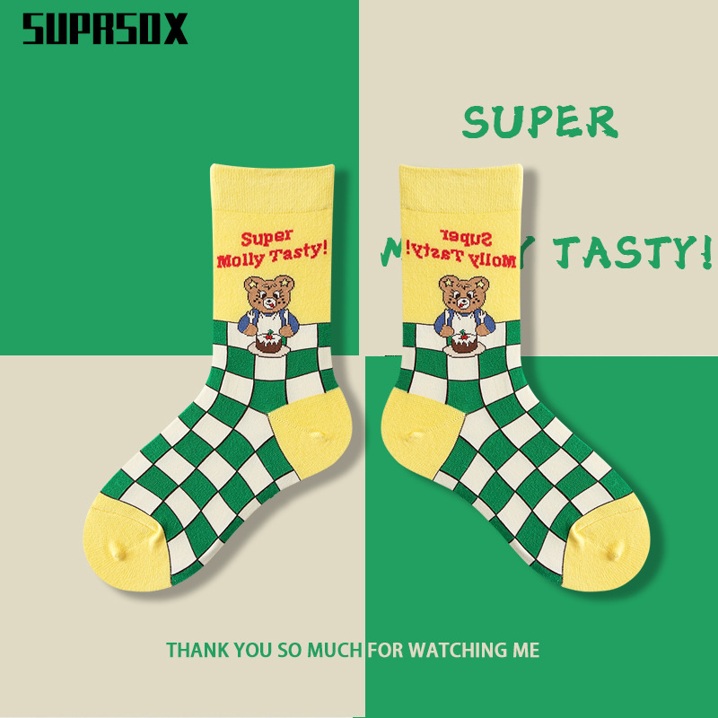 Socks autumn and winter new Korean and Japanese cartoon bear stockings creative illustration mid-calf women's socks trendy socks for men