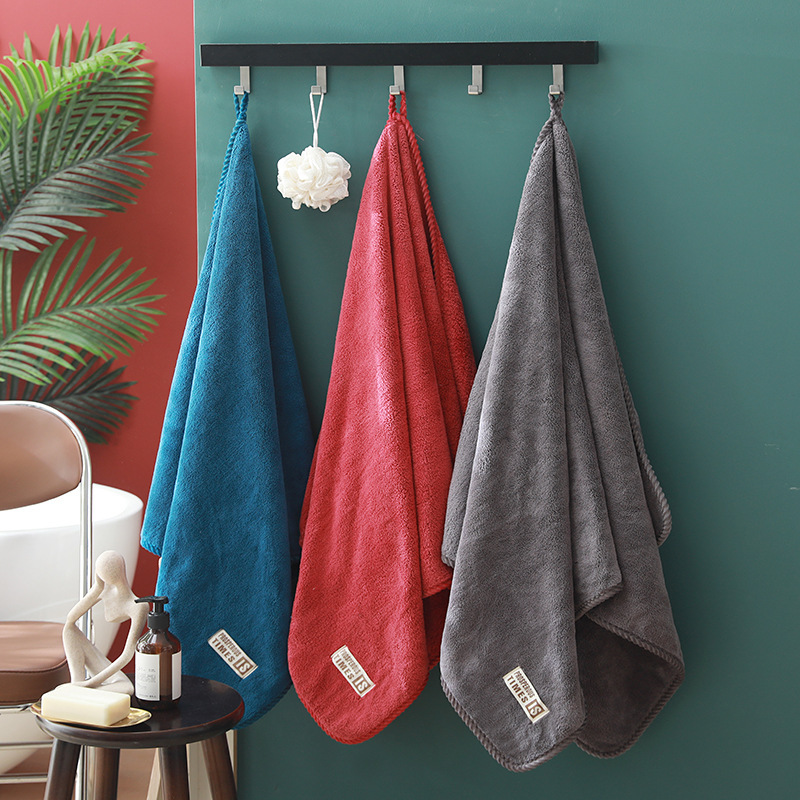 Factory wholesale coral velvet thickened bath towel, soft, water-absorbent and quick-drying beauty salon large towel, live delivery