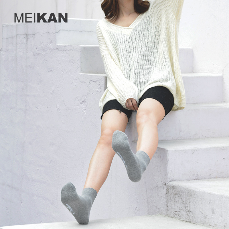 MEIKAN women's short-tube antibacterial cotton socks for all seasons, the same breathable and wear-resistant solid color sports socks