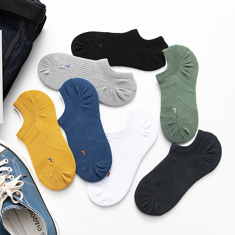 2020 spring and summer men's socks invisible socks low-cut sports boat socks non-slip men's LR left and right foot socks wazi
