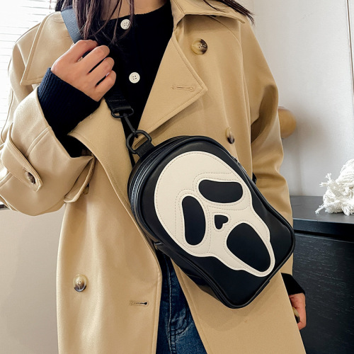 New style grimace skull crossbody bag hip-hop European and American personality creative ghost chest bag trendy cool couple small bag mobile phone bag