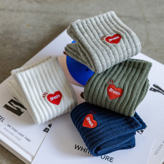 21 autumn and winter new socks men's Japanese love embroidered mid-calf men's socks double-needle high-mouth cotton breathable men's socks