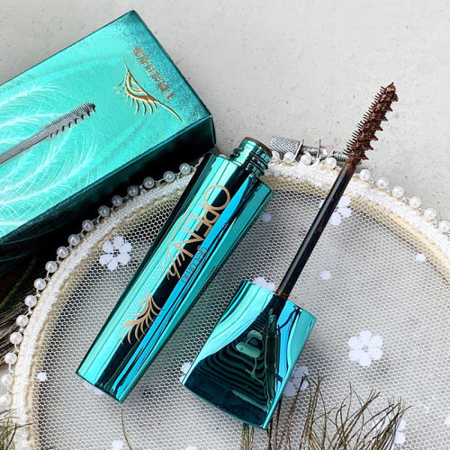 Gemeng Peacock Mascara, fake makeup, non-adhesive, waterproof, sweat-proof, not easy to smudge, 4D mascara makeup style