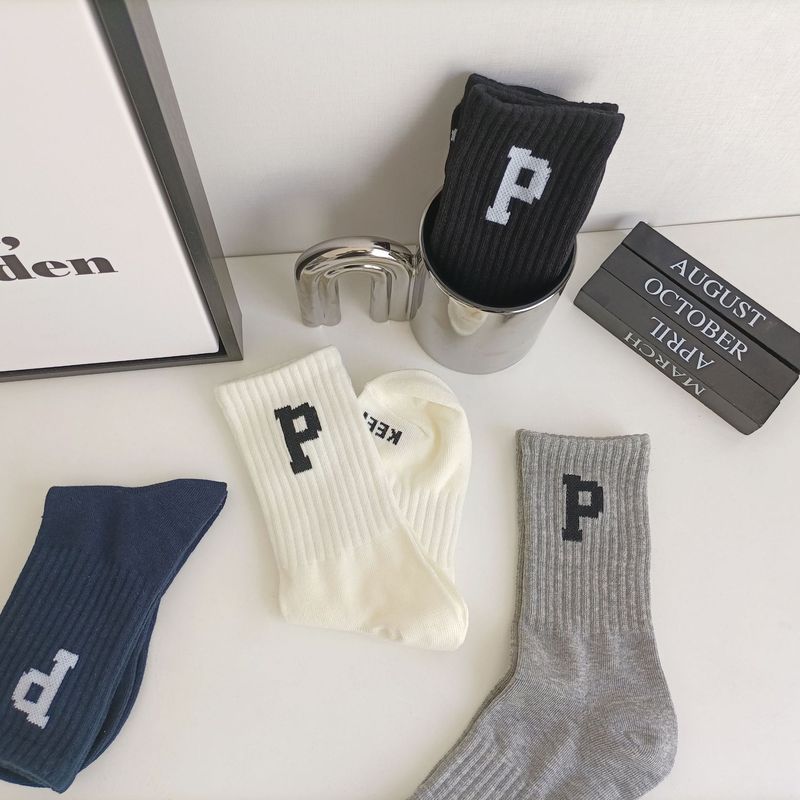 Spring and summer socks men's simple letter P stockings trendy sports knitted cotton socks women's white trendy socks