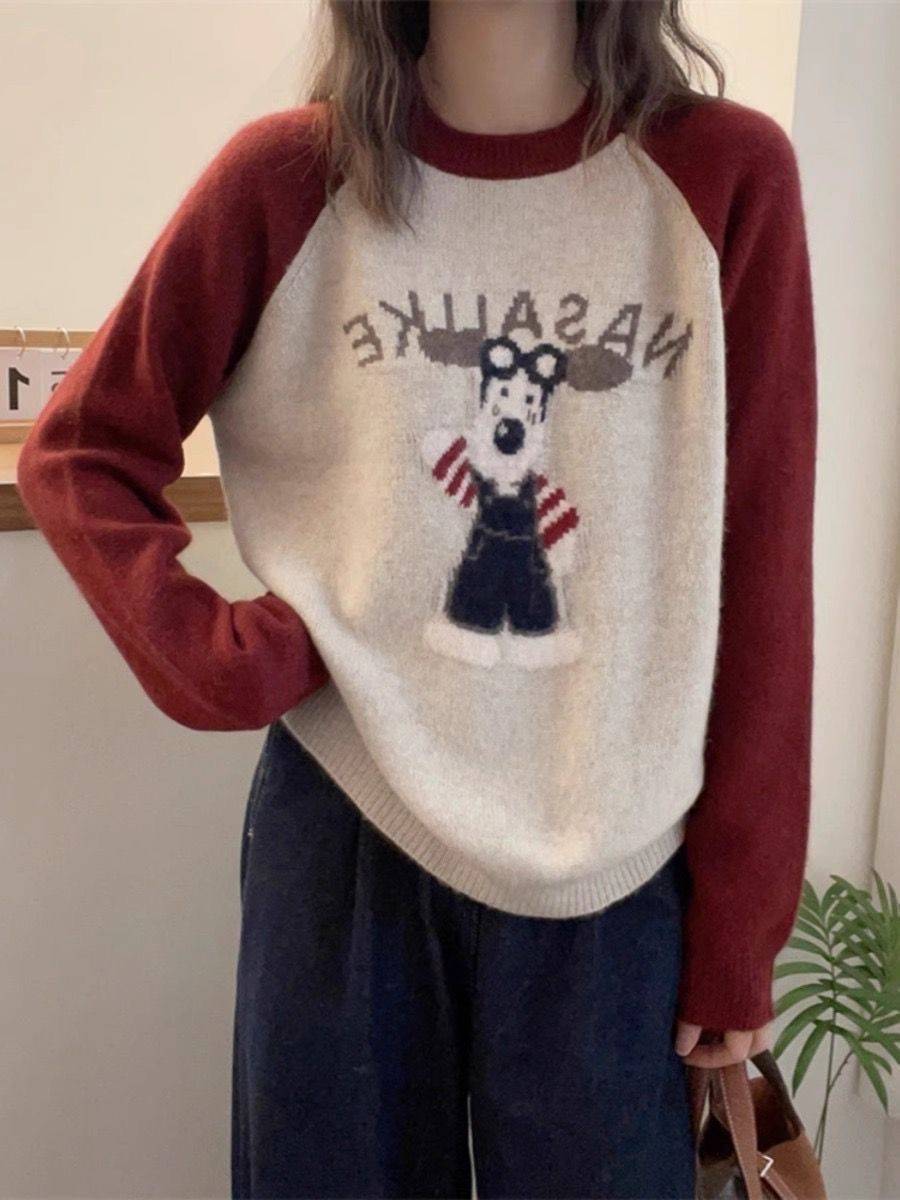 Versatile lazy fashion round neck raglan sleeves fun cartoon pattern red soft waxy sweater for women autumn and winter 2023 new style