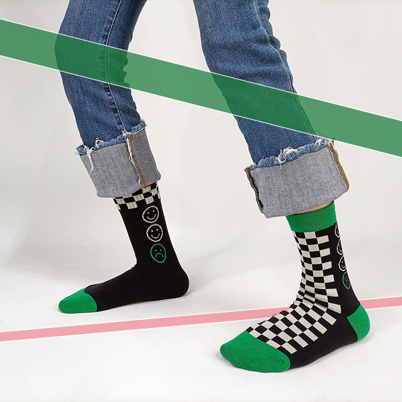 Women's Korean Dongdaemun design socks, trendy running mid-calf sports cotton socks, smiling women's socks