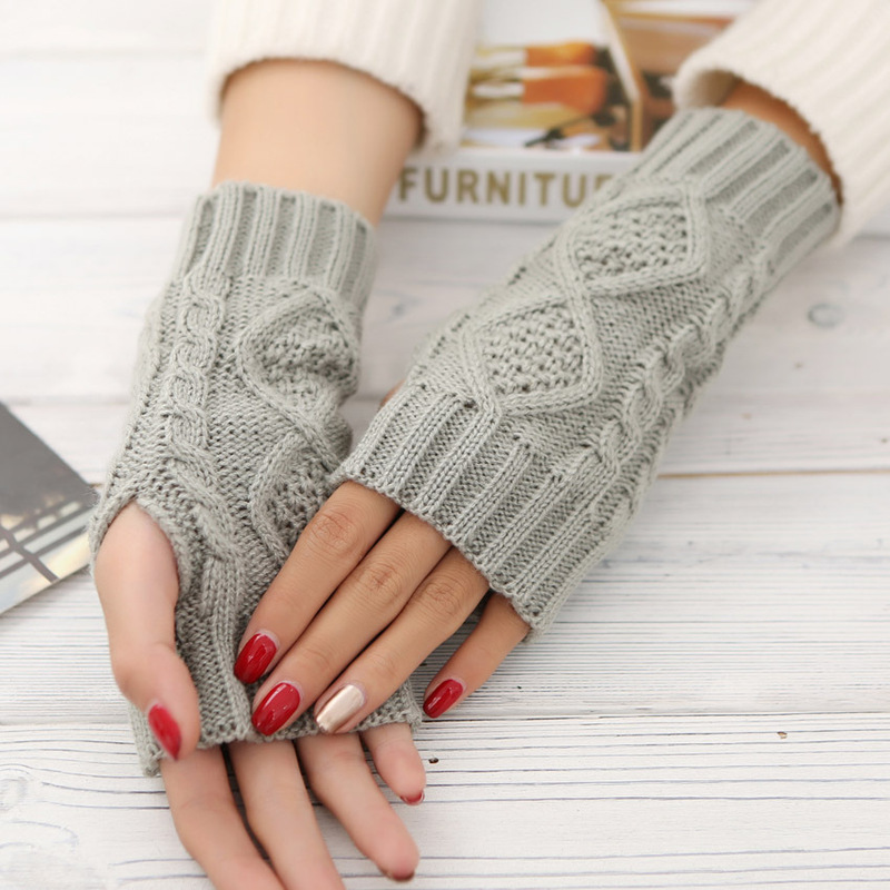 Winter Lady's Wool Knitted Diamond Sleeves Half Finger Short 20cm Warm Fingerless Gloves
