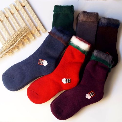 Autumn and winter new style velvet thickened warm long wool socks mid-calf terry top women's socks wholesale socks factory