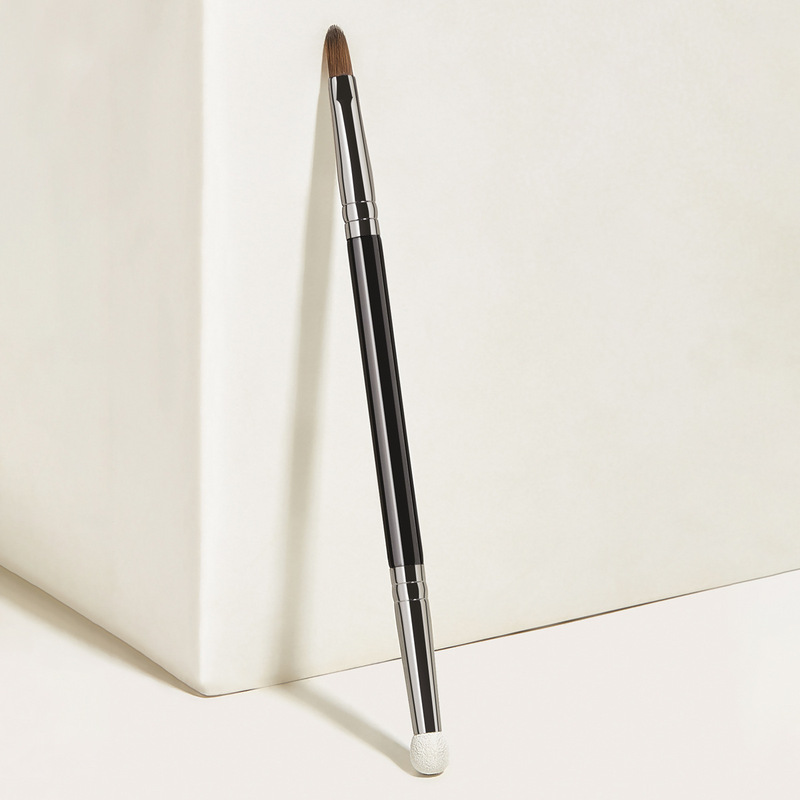 Teacher Mao recommends T22 eyeliner brush, T301 blending brush, concealer brush, F8 double-headed brush