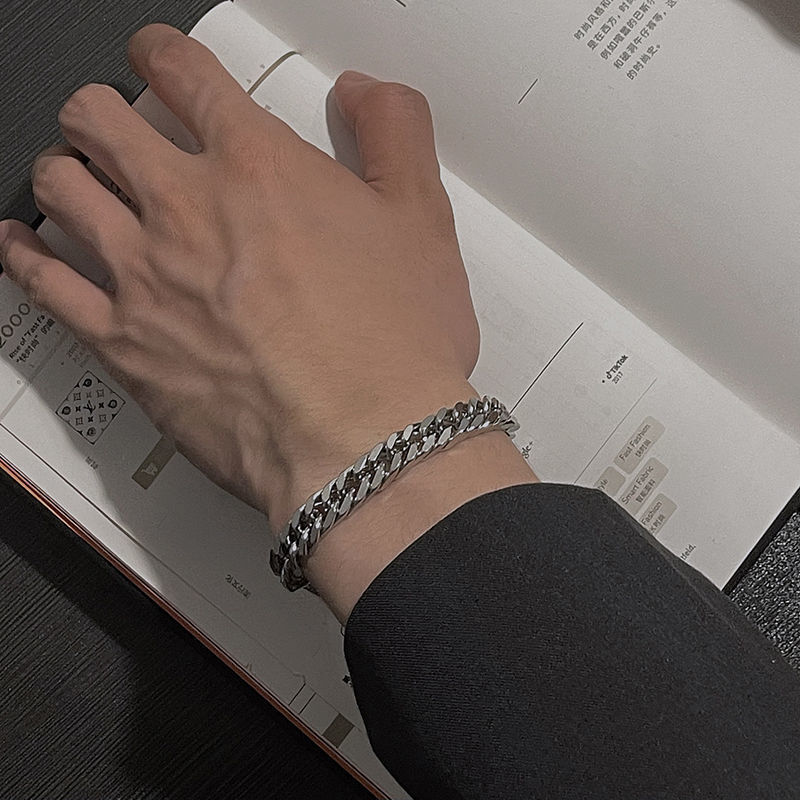 Titanium steel non-fading Cuban chain bracelet for women summer ins trend hip-hop men's bracelet cold style simple couple bracelet