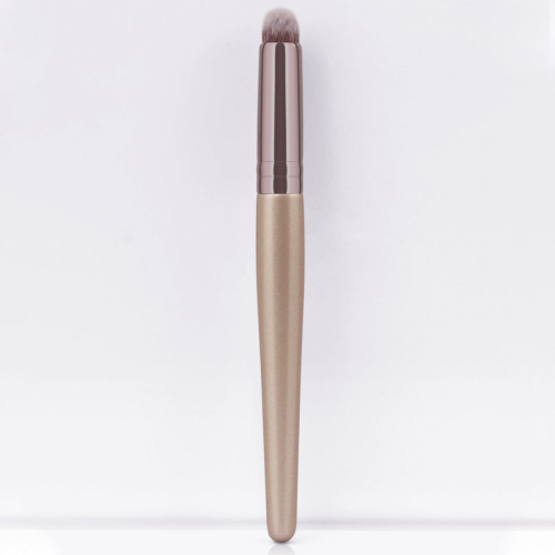 Single champagne gold 770 series bullet foundation makeup brush