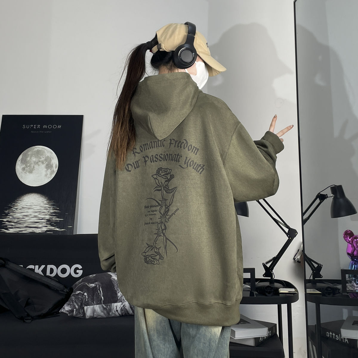 Autumn and winter trendy American retro heavyweight hooded sweatshirts for men and women long-sleeved oversize loose couple coats