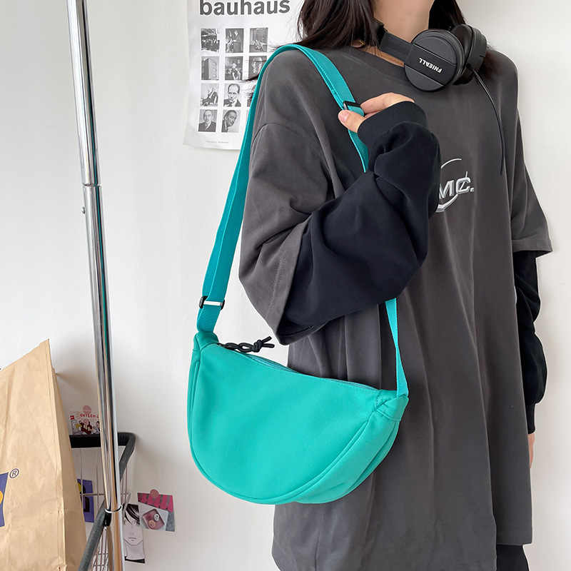 Korean ins literary casual solid color girl student small bag Japanese Harajuku simple dumpling bag crossbody bag for women