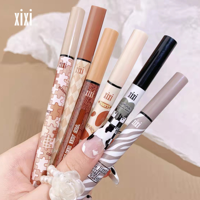 xixi American retro smooth eyeliner, fine tip, not easy to smudge, anti-sweat, smooth and long-lasting eyeliner D-425