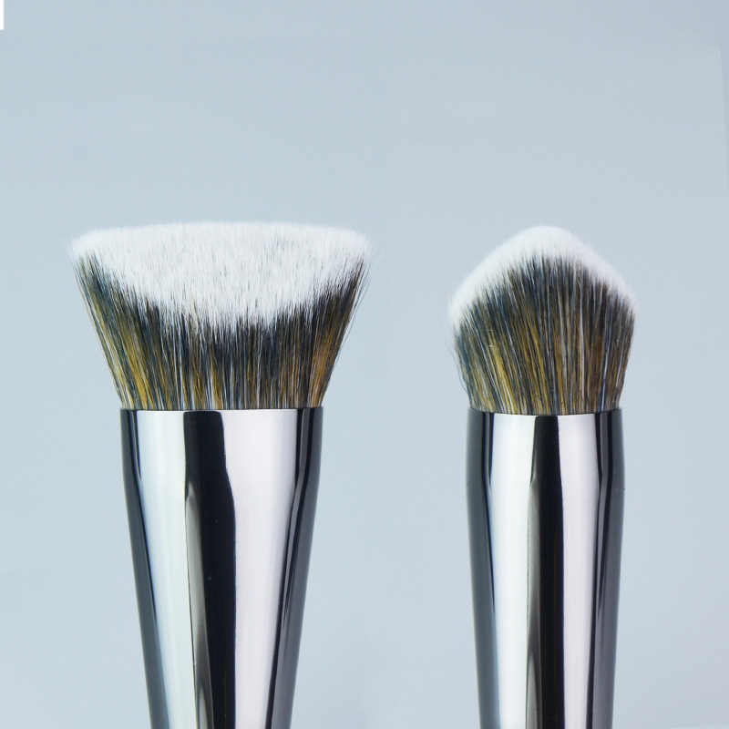 fill V CUT 822 foundation brush flat head makeup brush 3D shadow brush soft bristles traceless single Cangzhou makeup brush