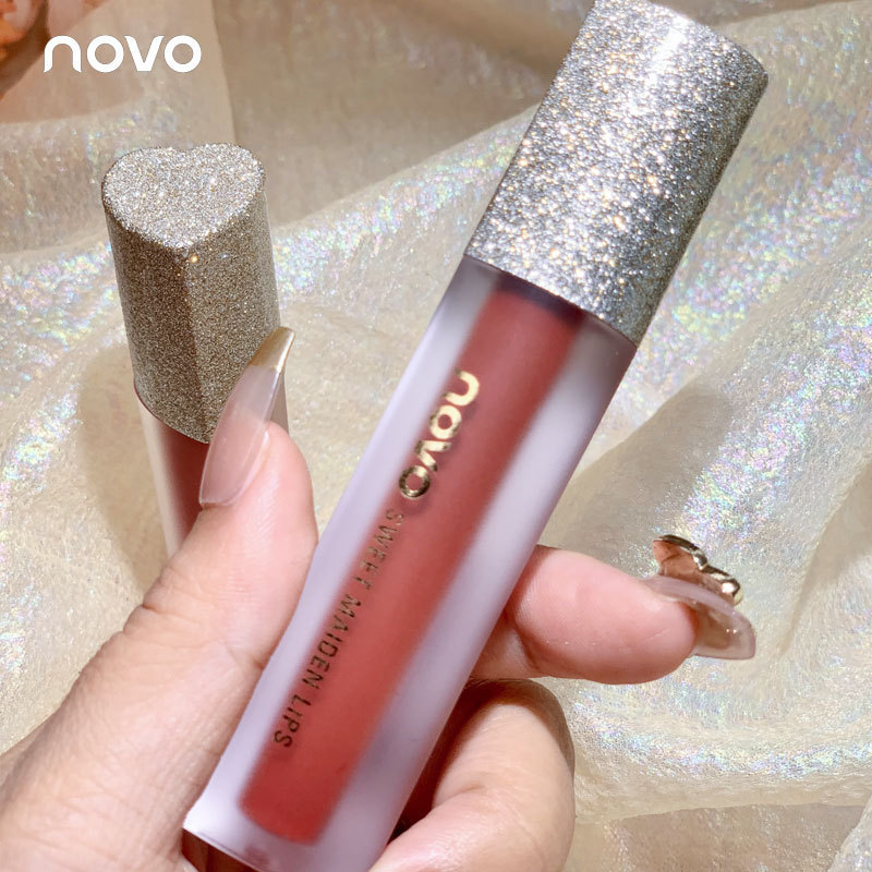 NOVO5351 One touch color love mist air lip glaze waterproof non-fading non-stick cup soft matte texture