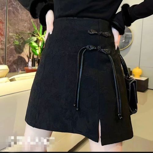 National-style Chinese-style buckle design skirt 2024 new autumn and winter slit high waist irregular slimming skirt slimming