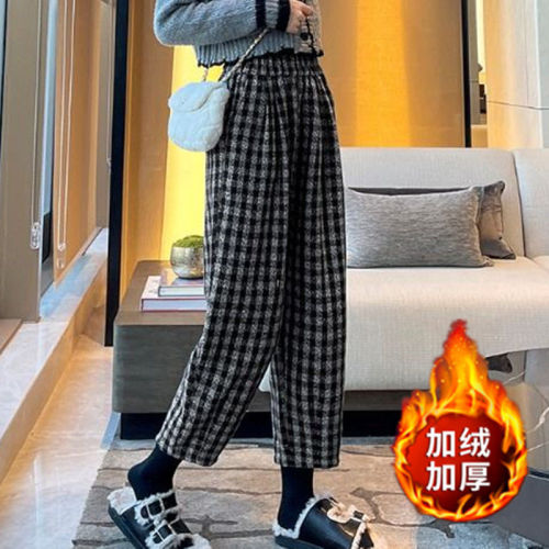 Velvet and thickened plaid harem pants for women, autumn and winter woolen leg-tie dad trousers, small casual woolen carrot pants