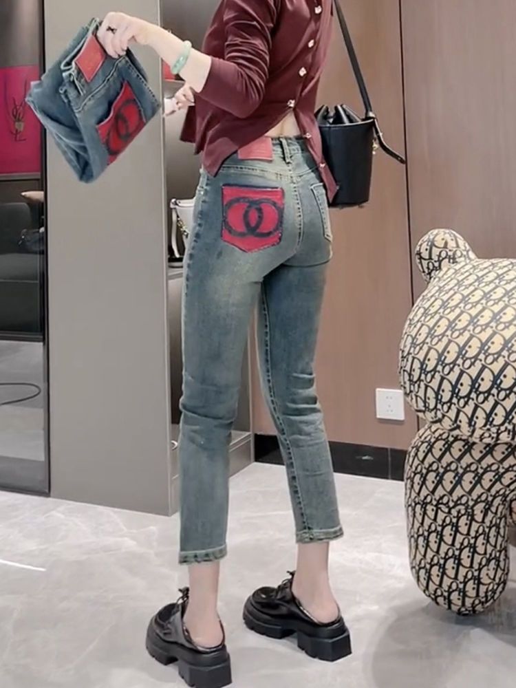 Pear-shaped straight jeans for women in autumn new large size fat mm nine-point pants slimming cigarette pants for small people