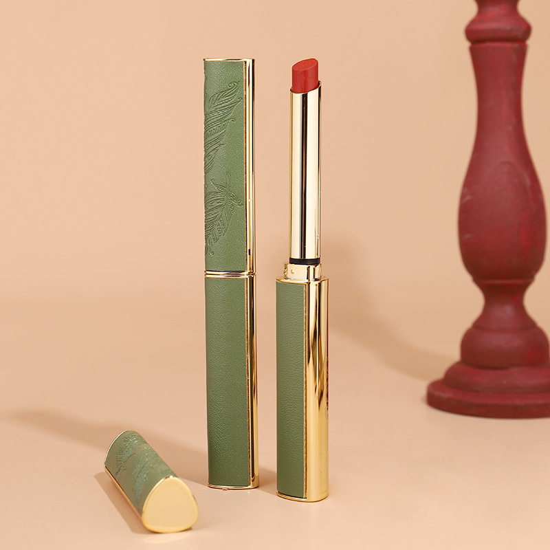 NOVO5431 retro small tube velvet lipstick, long-lasting moisturizing, non-fading, non-removing, colorful lipstick