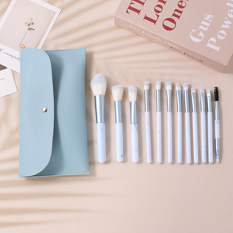 Nilele Flower Clear Sky 12 Makeup Brush Set Soft Powder Brush Beauty Tools