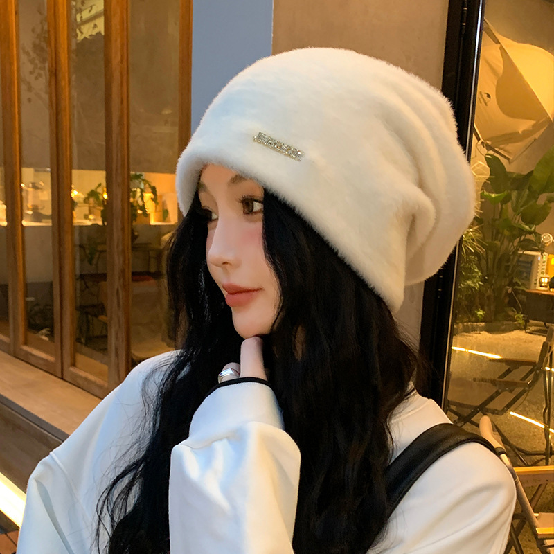 Korean new style women's plush warm pullover hat in winter with velvet letter mark imitation mink fur soft and sweet pile hat