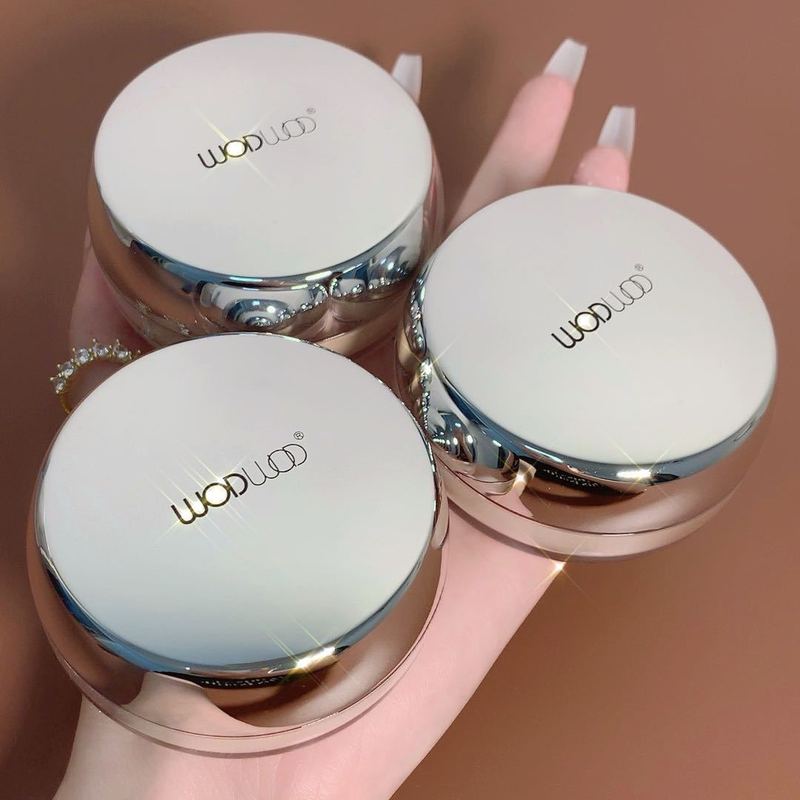 WODWOD Silk Gold Nude Makeup Loose Powder Breathable Silky Brightening Makeup Setting Waterproof Concealing Makeup Setting Loose Powder