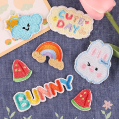 Computer embroidered logo cartoon rabbit English letters embroidered badge logo clothing accessories accessories patch self-adhesive cloth patch