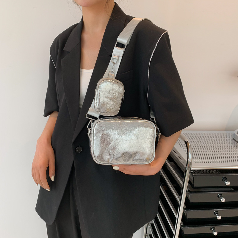 Patent leather glossy three-in-one armpit bag summer new fashion sense foreign style women's bag texture one-shoulder cross-body bag