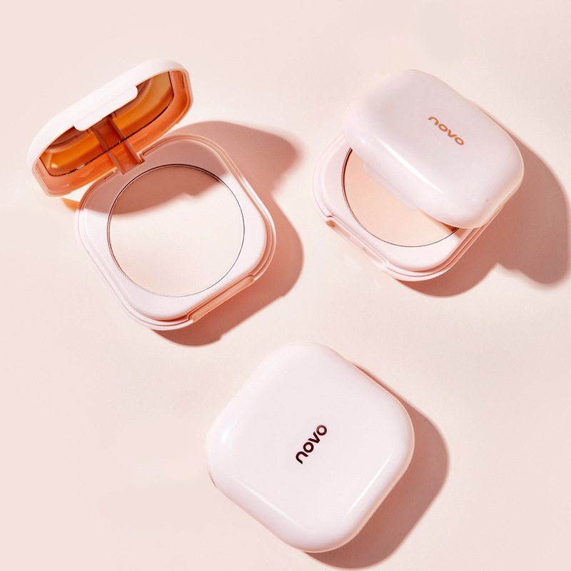 New NOVO5440 Feather Satin Luxurious Makeup Setting Powder Light Thin Concealer Matte Non-stuck Powder Holding Makeup Powder