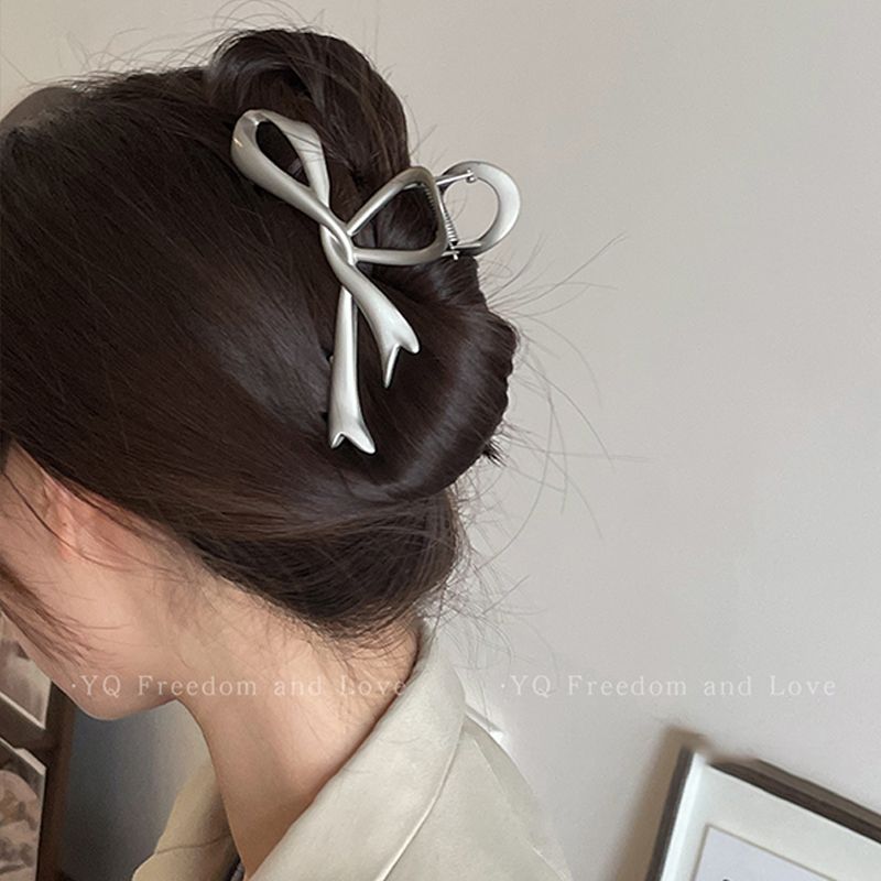 Streamer bow hair clip for women 2023 new back of head grab clip large shark clip high-end metal clip hair clip