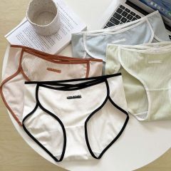 516 skin-friendly cotton girl's high slit hip-covering skin-friendly girl's mid-waist underwear with sweet words mother's skin briefs