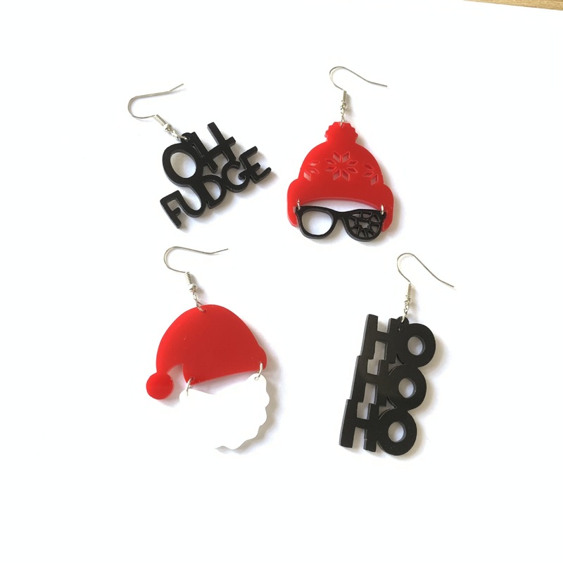 Cross-border Christmas earrings Santa Claus white beard glasses HOHOHO Western retro Christmas hat earrings